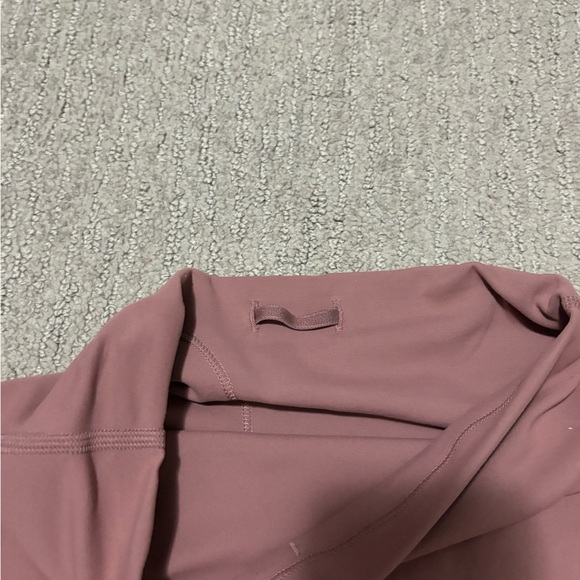 Lululemon 4” wunder train shorts - Picture 6 of 7